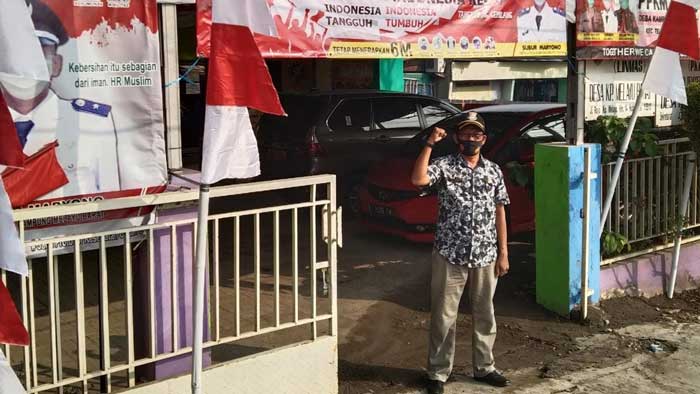 Peringati HUT RI Ke-76, Pemdes Kampung Melayu Barat Imbau Warga Pasang Bendera dan Umbul-Umbul
