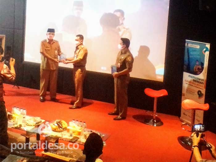 "Memimpin Dengan Gaya Pelangi" Sebuah Judul Buku Karya Birokrat Asal Sepatan