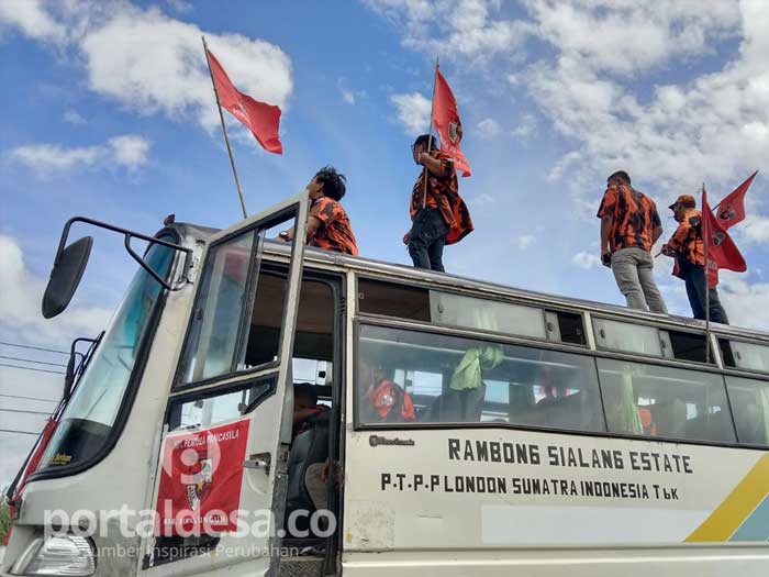 1500 Kader Pemuda Pancasila Simalungun Datangi Kantor DPRD Simalungun