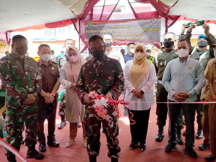 Danrem 064/MY Resmikan Koramil 0603-16/Cilograng dan Koramil 0601-17/Panimbang