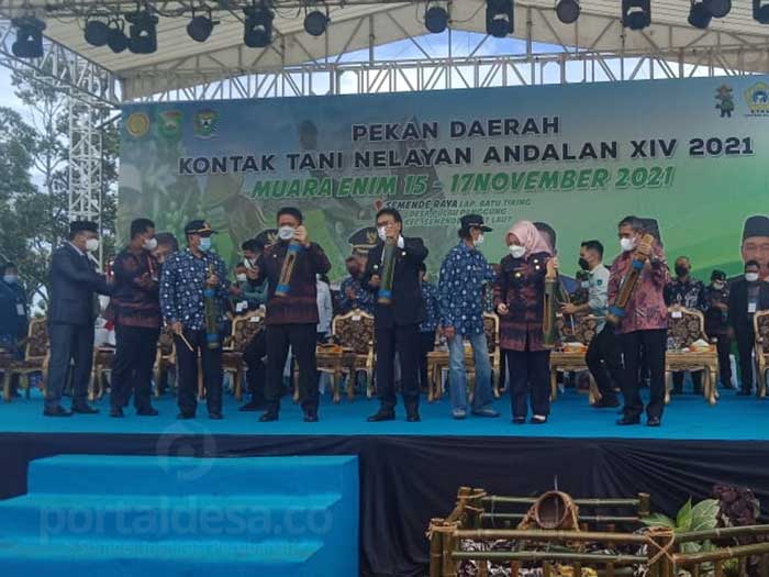 Gubernur Sumsel Hadiri PEDA KTNA Ke-14 di Desa Pulau Panggung Muara Enim