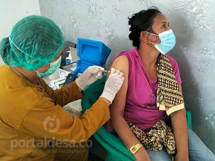 Pemdes Karang Rejo Laksanakan Vaksinasi Massal Tahap Pertama