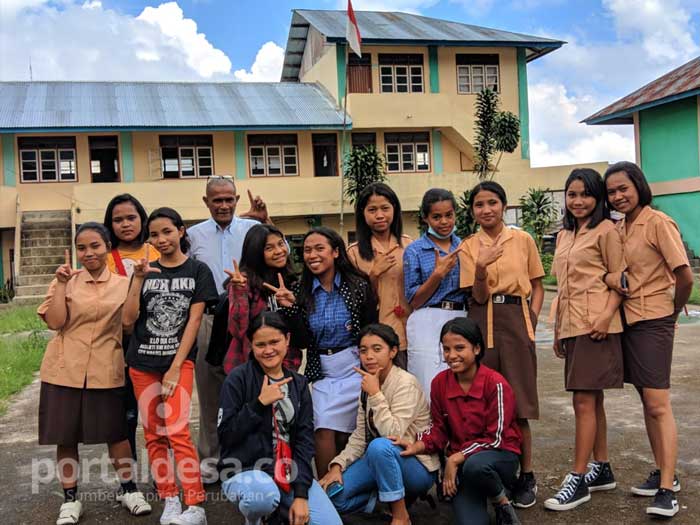 SMA Widya Bhakti Ruteng Gelar Pelatihan Jurnalistik, Kepsek: Karya Tulis yang Bermutu Bukan Sebuah Proses Instan