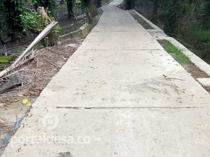 Belum Lama Dibangun Jalan Pertanian di Desa Tumorang Simalungun Sudah Retak
