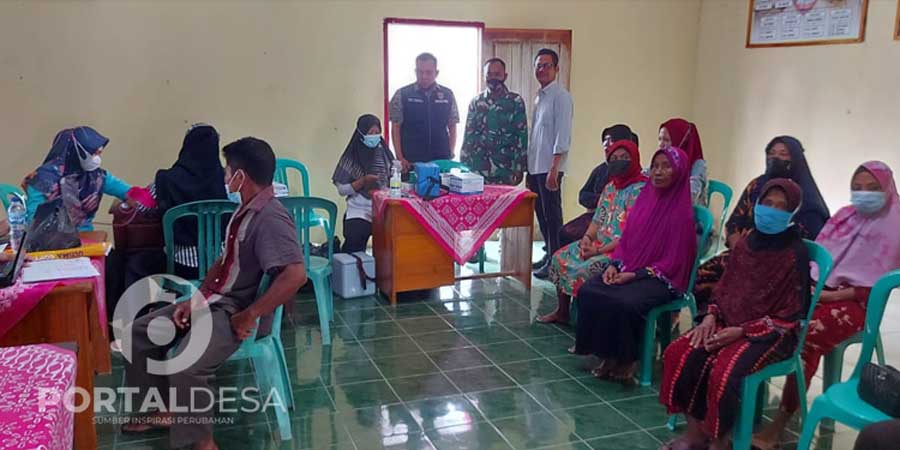 Camat Buay Madang Hadiri Kegiatan Vaksinasi di Kantor Desa Mulyo Agung