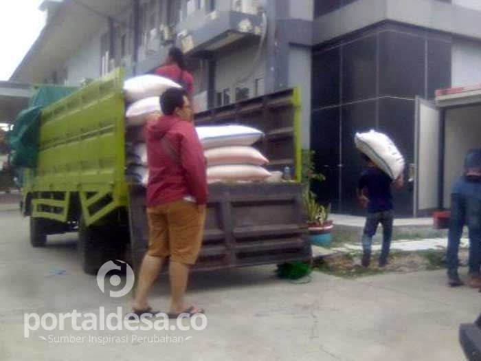 Hore! Bantuan UEP Pemprov Banten Tiba di Kecamatan Sepatan, Bakal Dibagikan Besok