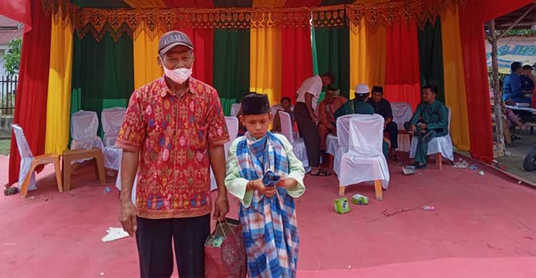 25 Anak Kurang Mampu ikuti Sunatan massal di Pondok Sahabat Kampung Tualang