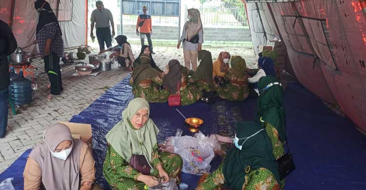 Ormas dan OKP di Pakuhaji Kompak Bantu Korban Banjir
