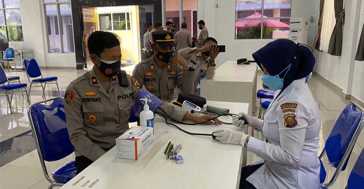 Personil Polres Muba disuntik Vaksin Booster