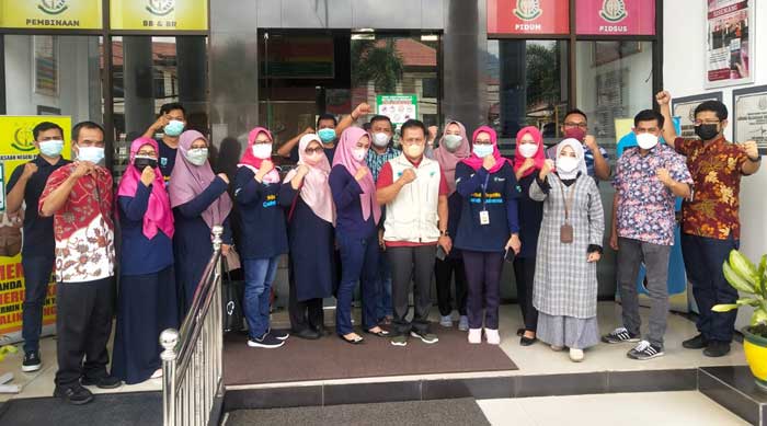 Dinkes Pandeglang Gelar Pelayanan Vaksin Booster di Kejari