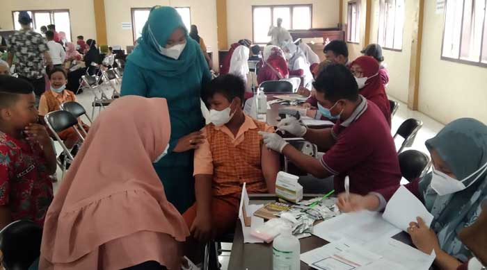 Forkopimcam Ketapang Sukses Gelar Vaksinasi Anak Serentak