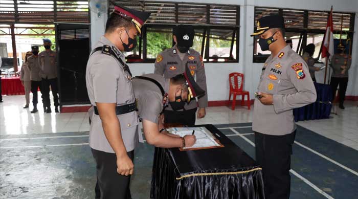 Kapolres Pimpin Sertijab 4 Pejabat Baru di Lingkungan Polres Bitung