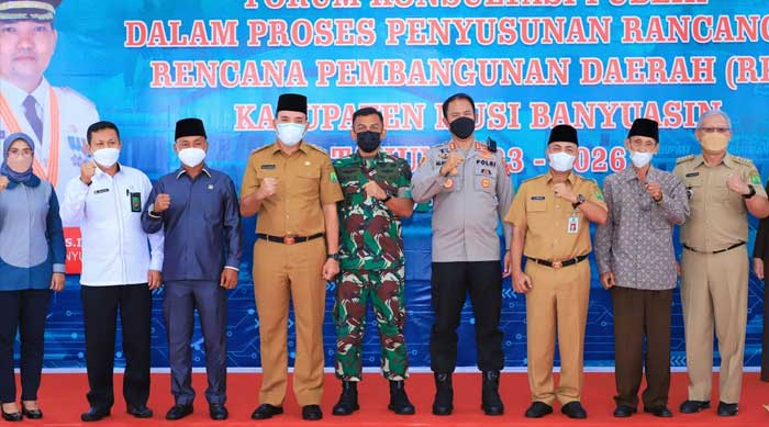 Plt Bupati Beni Hernedi Resmi Buka Forum Konsultasi Publik RPD 2023-2026