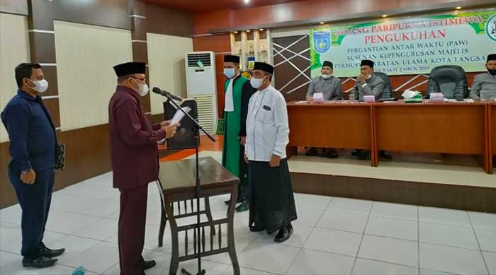 Wakil Walikota Langsa Kukuhkan PAW Anggota MPU