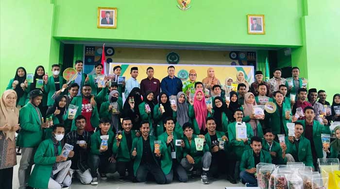 Mahasiswa KKN IAIN Ternate Diharapkan Bisa Hasilkan Produk dari Aset Masyarakat Desa
