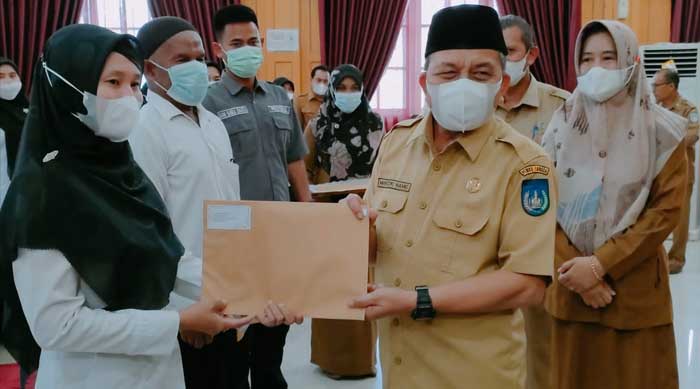 marzuki hamid serahkan sk pppk
