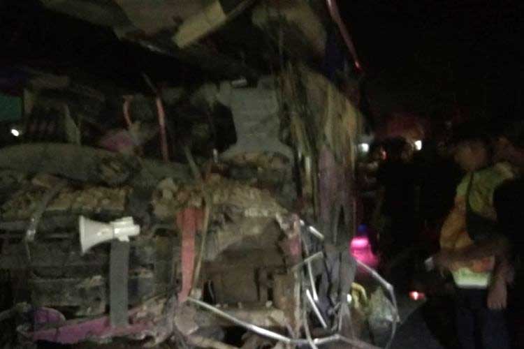 Innalillahi, Bus Peziarah dari Balaraja Tangerang Tabrak Rumah di Ciamis, 4 Orang Tewas