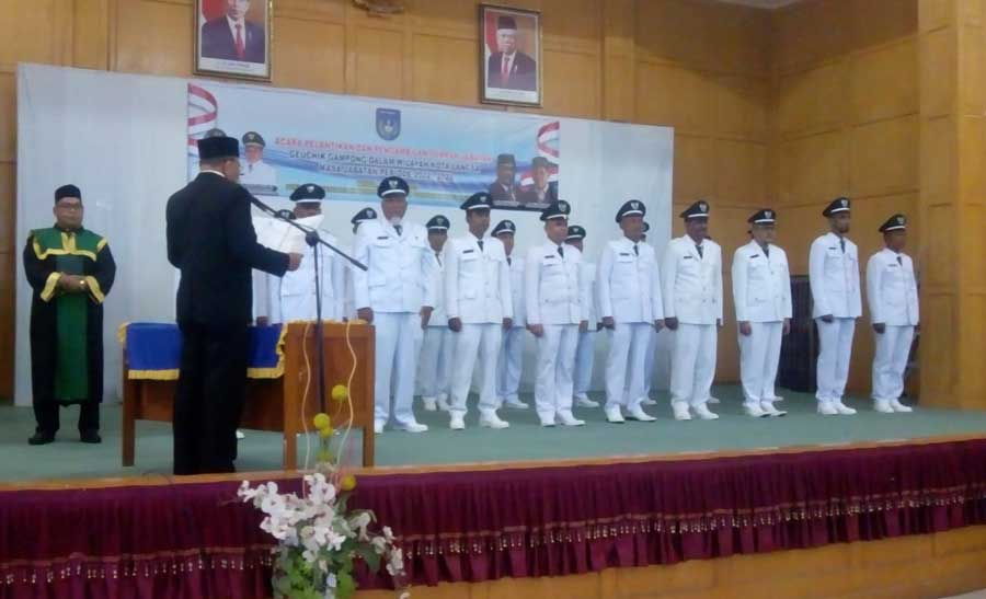 Wakil Walikota Langsa Lantik dan Ambil Sumpah 19 Geuchik dari 5 Kecamatan