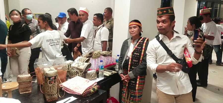 Frans Wanggur Fasilitasi Masyarakat Golo Wedong 