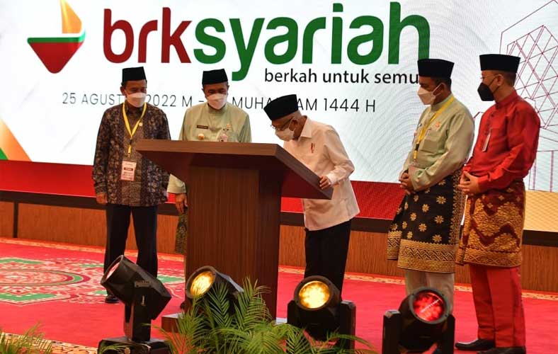 KH Ma’ruf Amin Resmikan Bank Kepulauan Riau jadi BRK Syariah