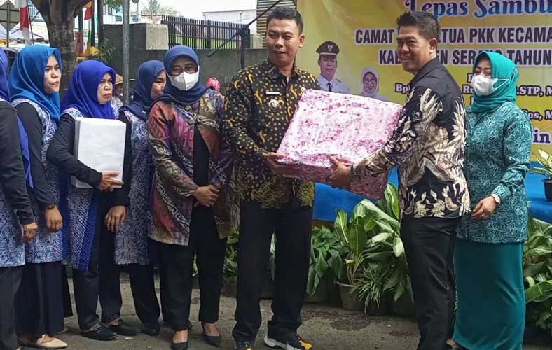 Kecamatan Kibin Gelar Lepas Sambut Camat Lama dan Camat Baru