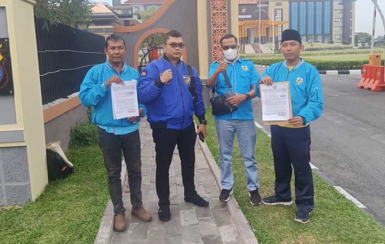 Kasus UU ITE, Ketua KNPI Riau