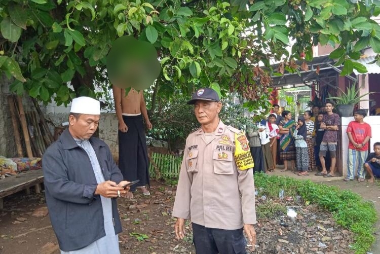 Diduga Depresi Warga Kampung Kelor Sepatan Timur Nekat Gantung Diri