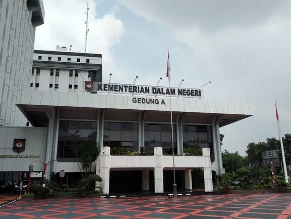 Dirjen Kemendagri