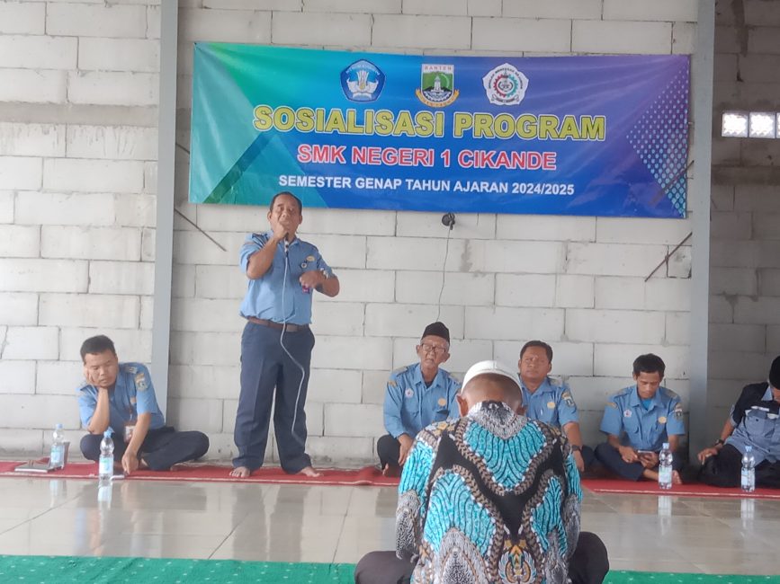 Sosialisasi Program SMK N 1 Cikande, Dede Rosdiana: PKL Sudah Mulai Dilaksanakan 1 IMG 20241219 094729