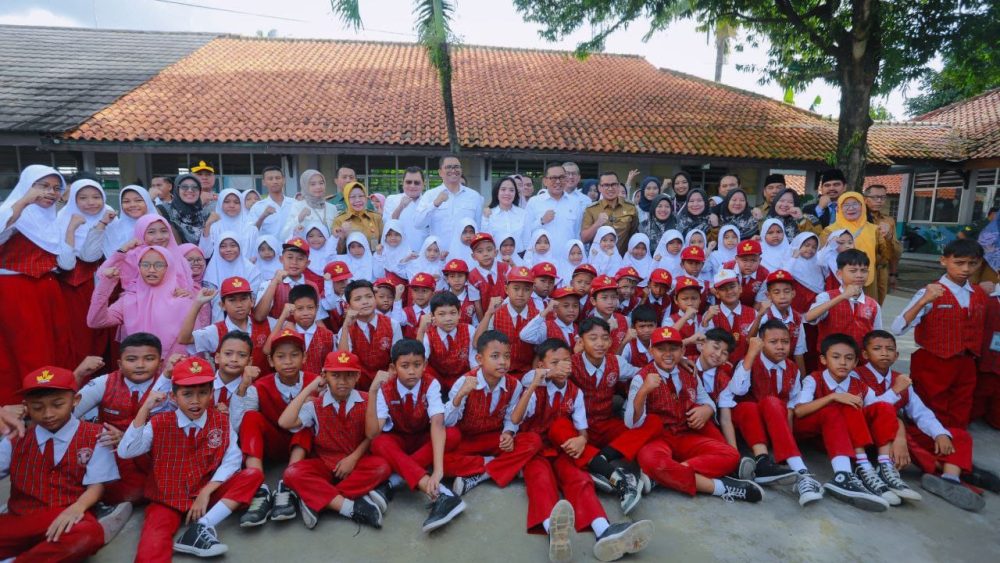 Pilar Dampingi Wamen Investasi dan Hilirisasi Tinjau Pelaksanaan Program MBG di Tangsel 1 IMG 20250113 WA0086