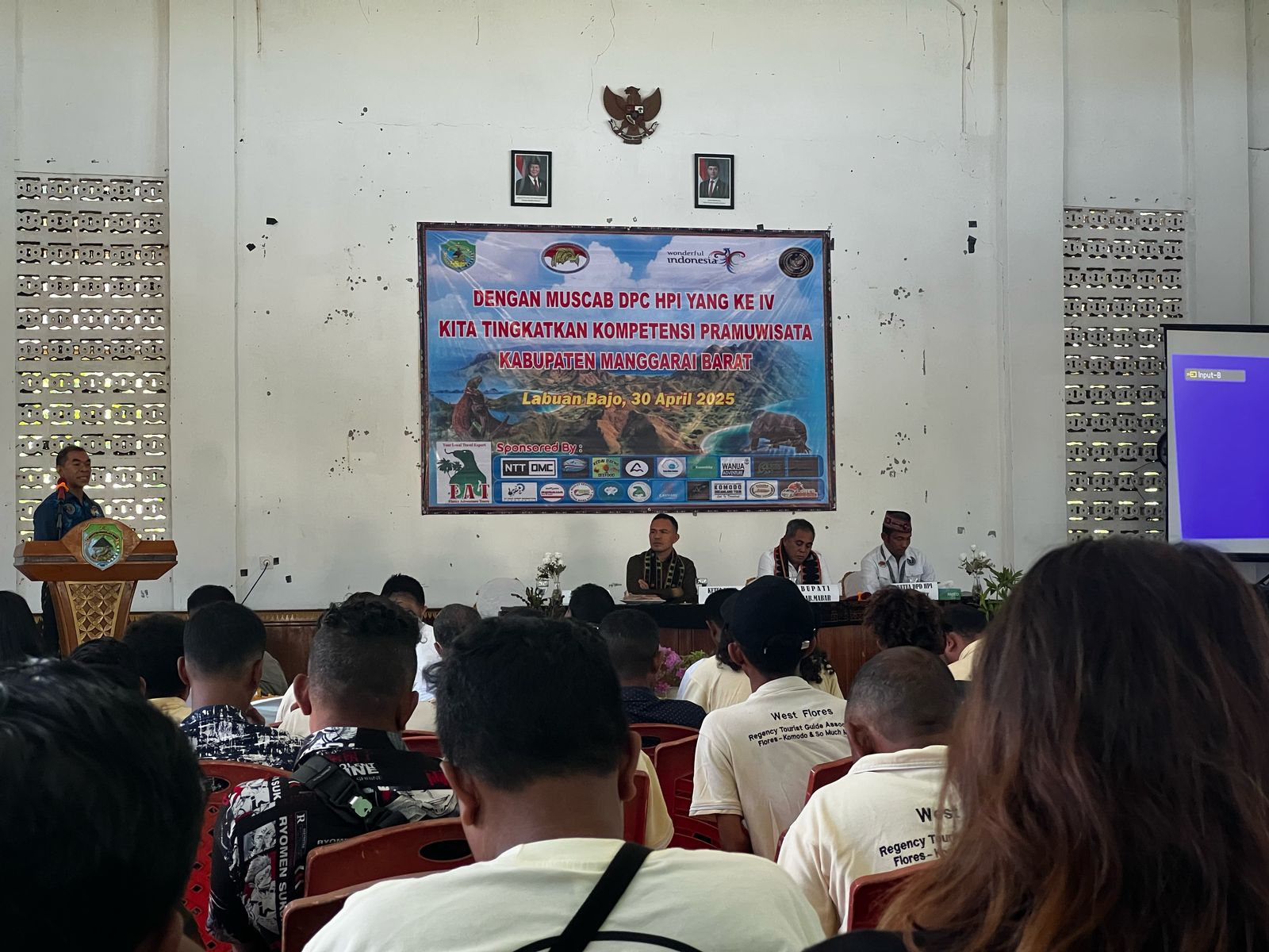 Lindungi Pemandu Wisata, DPD HPI NTT Minta Bupati Manggarai Barat Terbitkan Perbup Perlindungan Tour Guide  1 IMG 20250430 WA0026