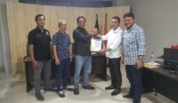 Sri Mulyo Resmi Terima SK Plt Ketua PWI Kabupaten Tangerang dari Ketua PWI Banten 19 IMG 20250925 WA0050